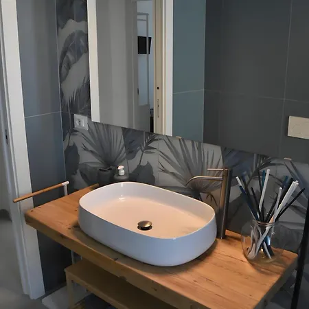 Апартаменты 1m *