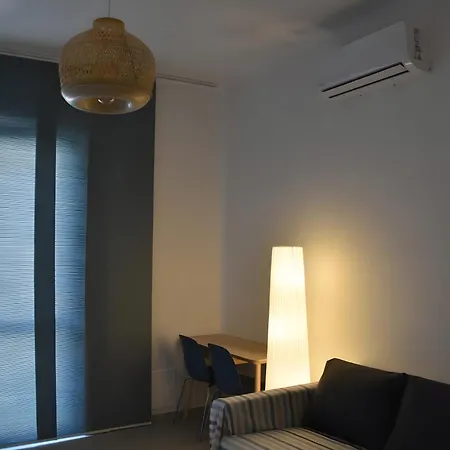 1m Апартаменты Амелия